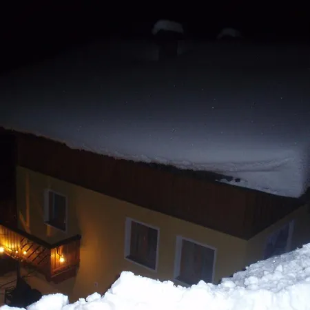 Grasreithof Apartmán *